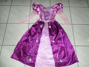 robe raiponce disney