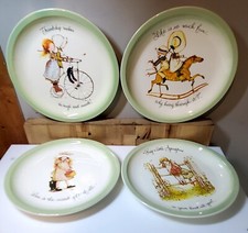  4 Vintage Holly Hobbie 10 " Dinner Plates Collectors Edition American Greetings