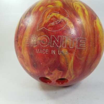MAXIM Ebonite ボウリングボール 13p2ozです。 MAXIM Ebonite ボウリングボール 13p2ozです。 - メルカリ
