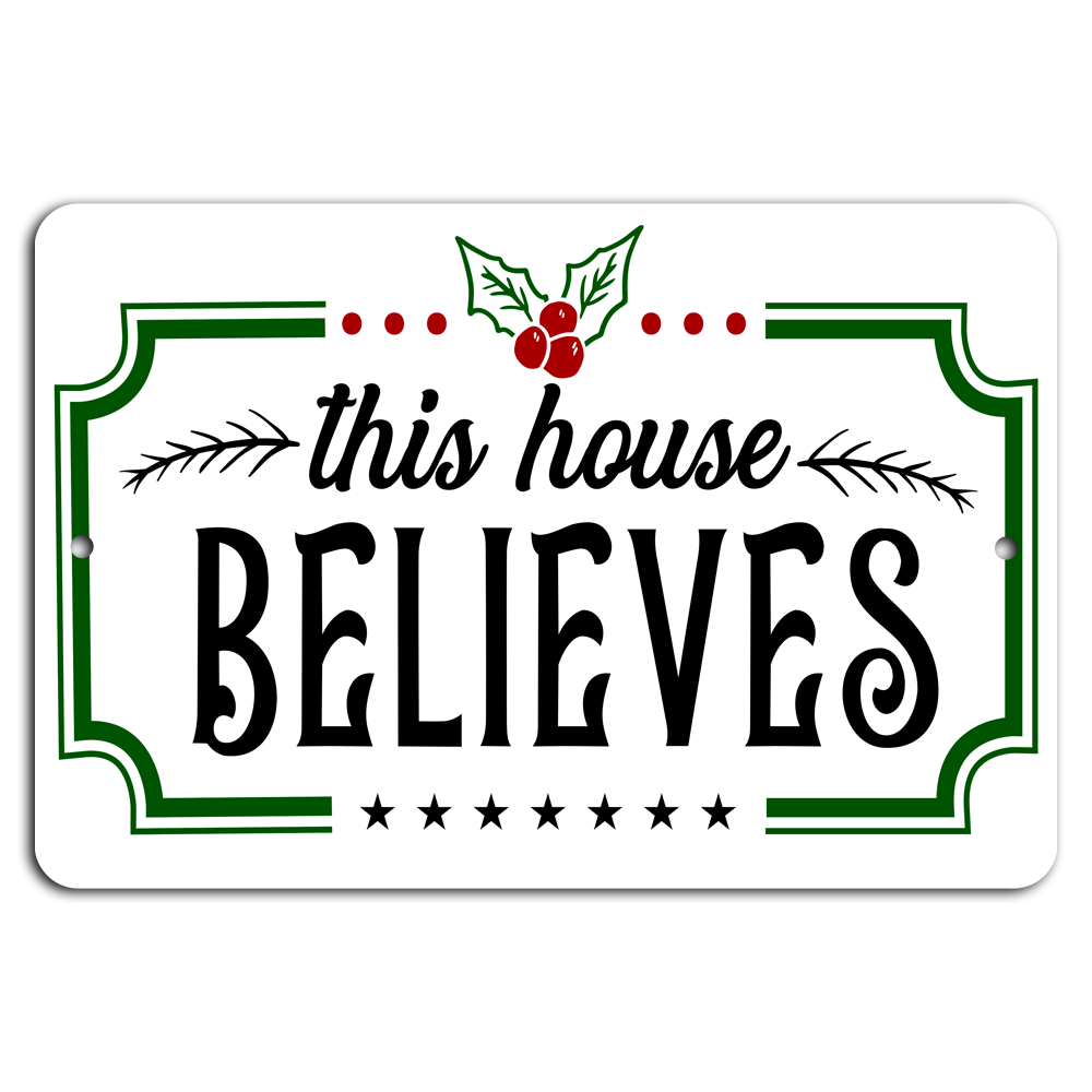 Festive Belief: This House Embraces the Season in Green & Red