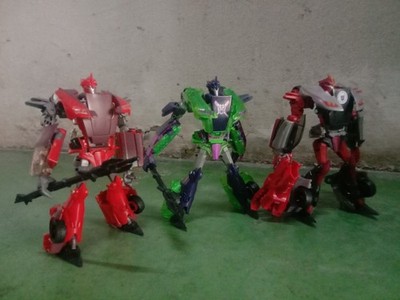 Transformers Prime RID Knockout Dark Energon TAV-11 Bloody Knock Out Lot