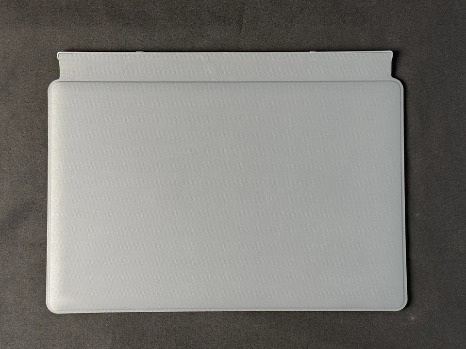 Оригинальная клавиатура Samsung для Galaxy Tab S6 10,5 — серая (только клавиатура) EF-DT860 - Изображение 3 из 3