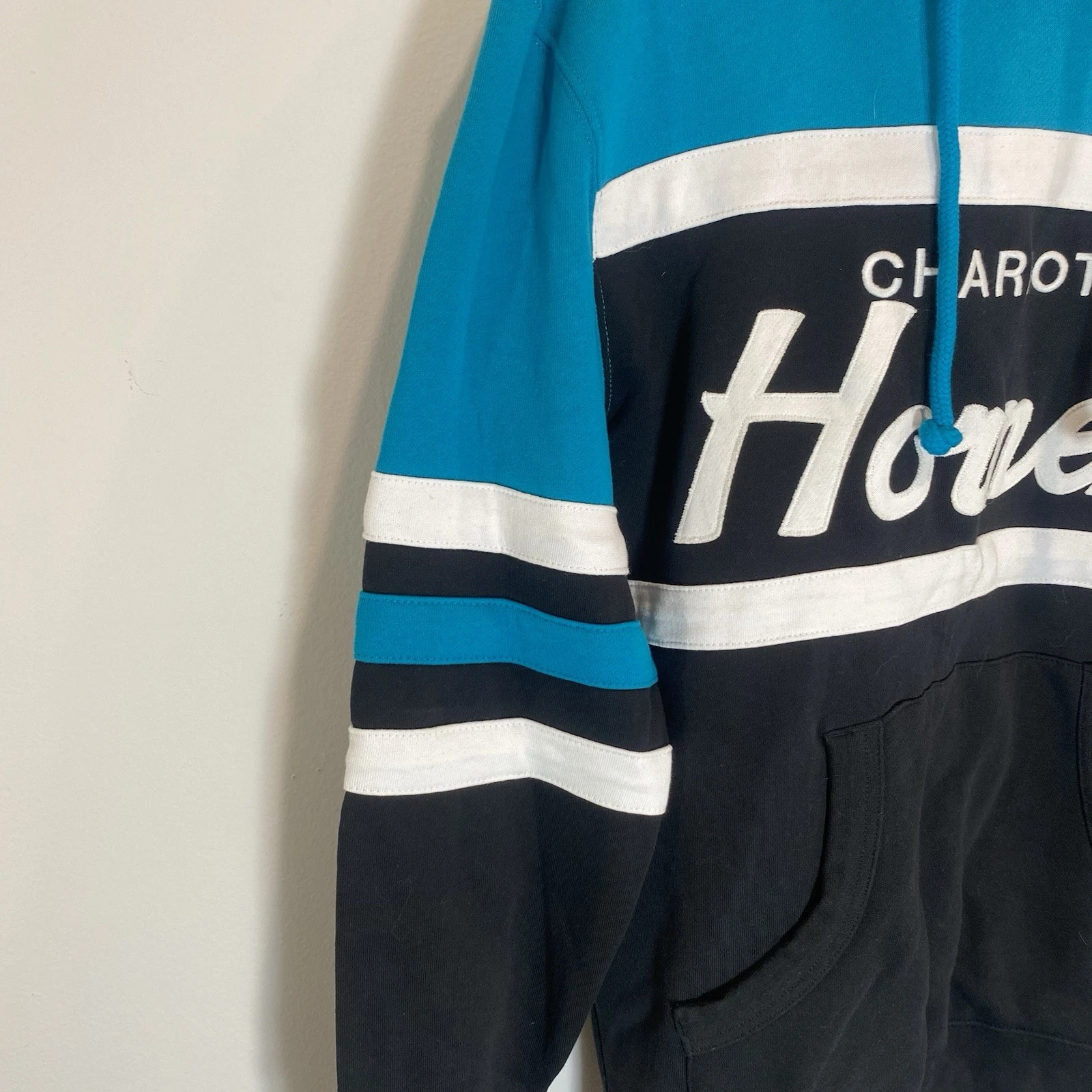 Mitchell & Ness Teal Black Charlotte Hornets Head Coach Pullover Felpa con Cappuccio Uomo M