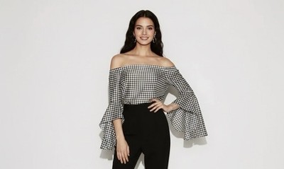 NEW Express Women s Gingham Off The Shoulder Top Size XS Bell Flared Sleeves