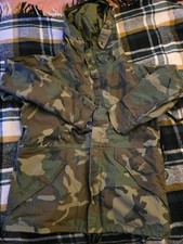 M81 Woodland Cold Weather Parka USGI Medium Regular ECWCS Goretex