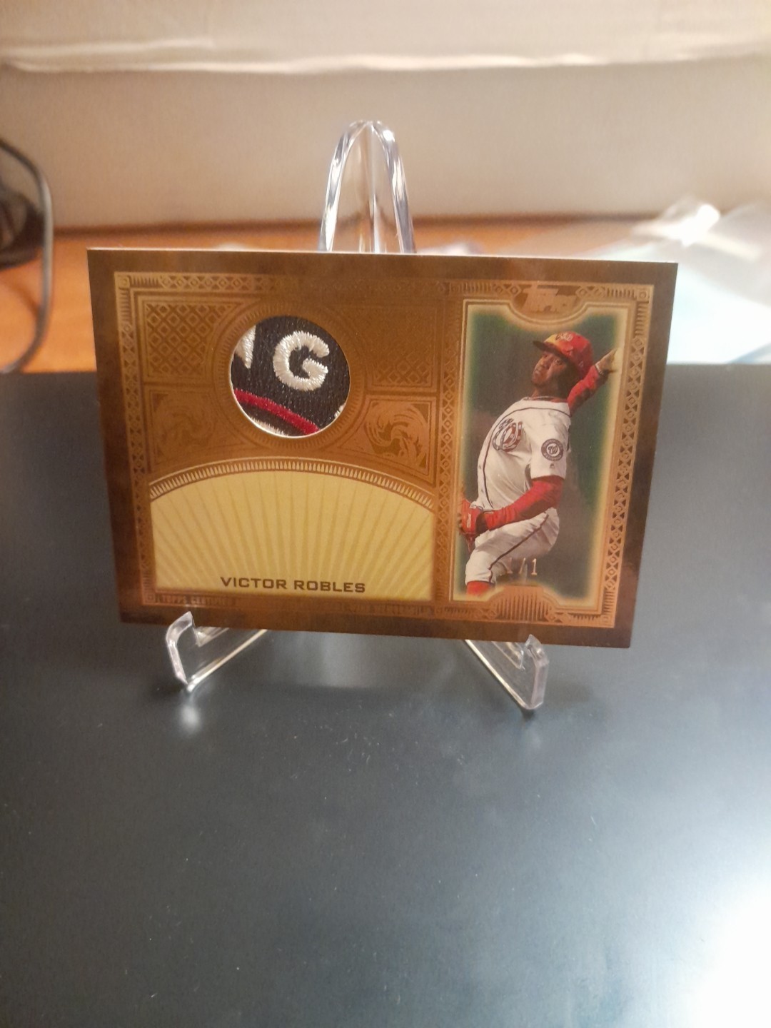 Picture 1 of 2