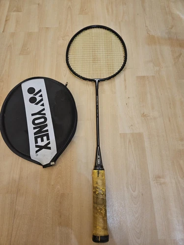 Yonex Graphlex 150 Badminton Racket Full Carbon Shaft