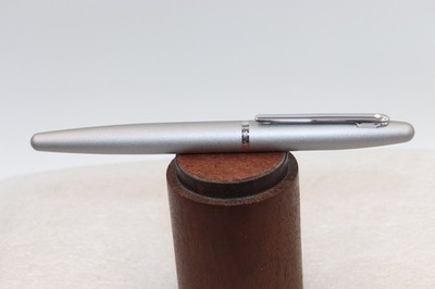 Sheaffer VFM Fountain Pen, Silver  Medium Nib
