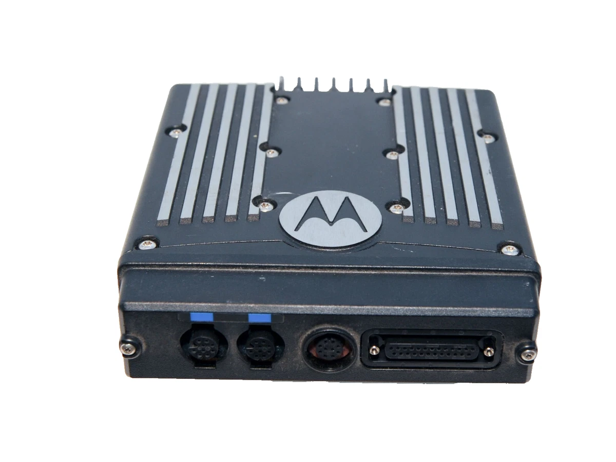 Unidad De Radiocontrol Motorola XTL5000 764-870 MHz - Usada, Incluye Cables, Funcionando