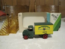 ERTL JOHN DEERE 1/38 SCALE DIE CAST 1926 MACK BULLDOG DELIVERY VAN COIN BANK