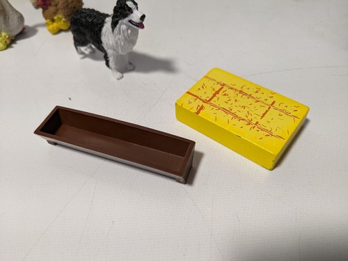 ELC / AAA Set of farm animal figures & farmer family figures with original tub - Picture 4 of 17