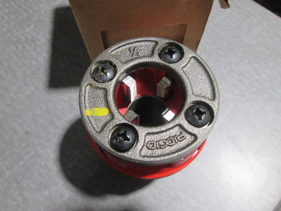 RIDGID 13043 11R 1/2 BSPT LEFT HAND DIE HEAD NEW FACTORY BOXED FREE SHIPPING - Image 3 of 4