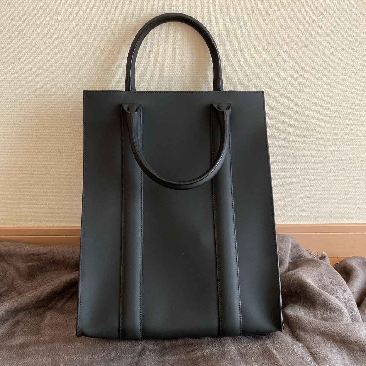 Yusuブラックレザートートバッグ　RICHARD MILLE Yusuブラックレザートートバッグ RICHARD MILLE 2025年最新