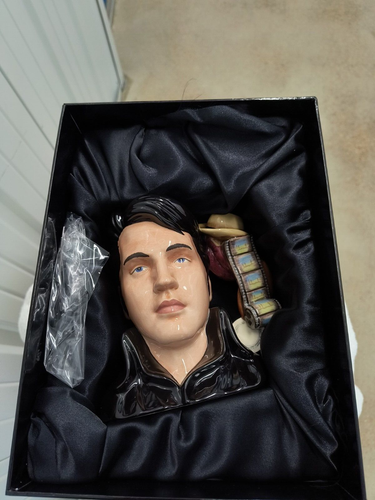 Royal Doulton Character Jug Large Elvis Stand UP EP5