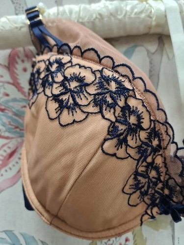 Sujetadores/tangas de lujo bordado floral marca High Street - Imagen 65 de 75