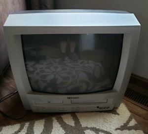 Emerson Ewc19t3 19 Stereo Retro Video Gaming Crt Box Tv Dvd Vcr Combination Ebay