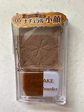 CANMAKE Tokyo Face Shading Powder with Wide Brush 05 Moon Greige Made in Japan