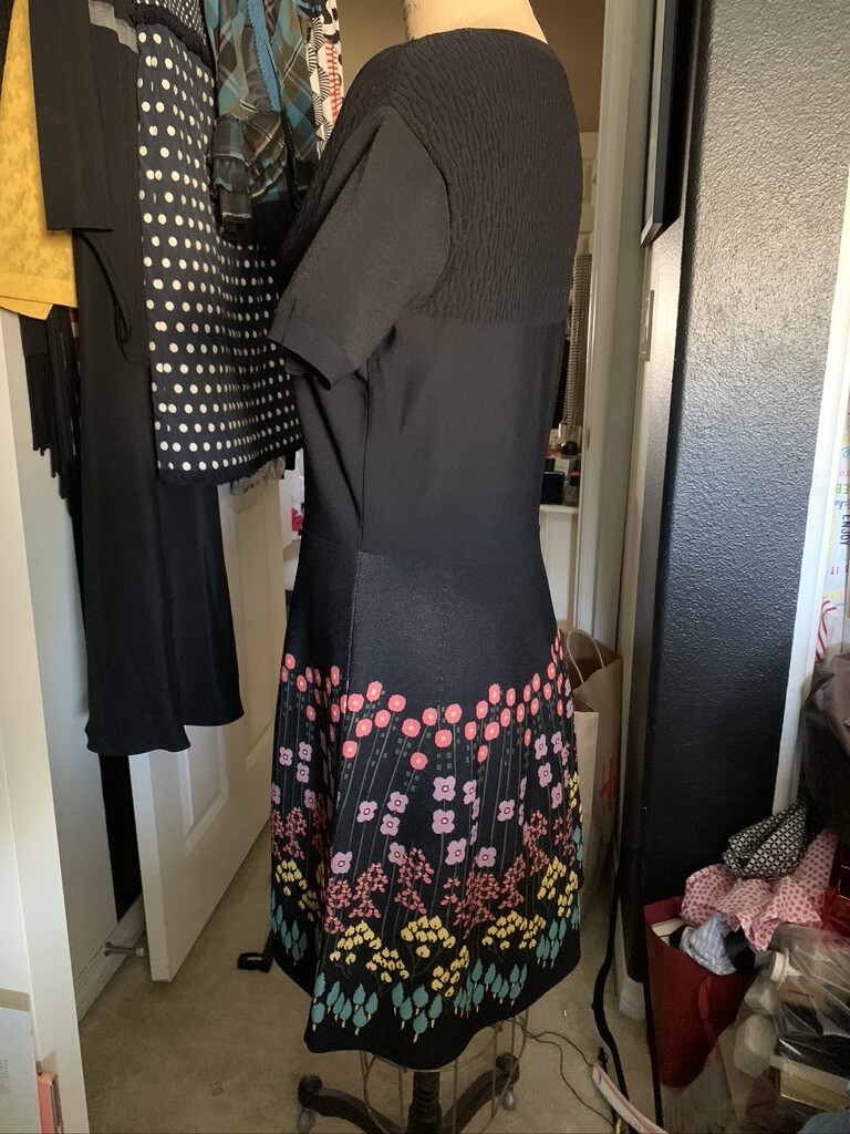 Picture 7 of 12