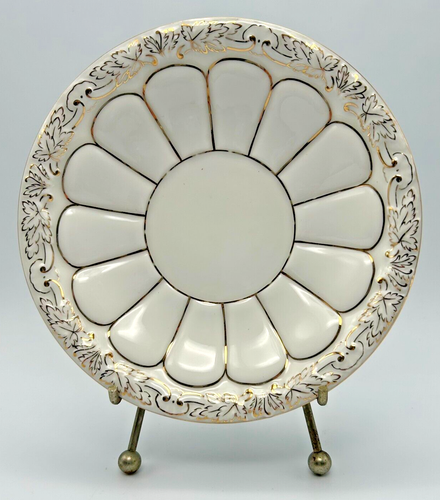 MEISSEN X-Form / X-Shape Prunkteller 6" Saucer / Plate w Gold Relief Trim