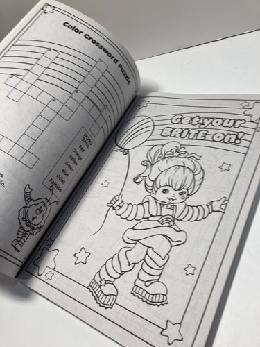 New Rainbow Brite Coloring and Activity Book with Stickers - Imagen 2 de 5