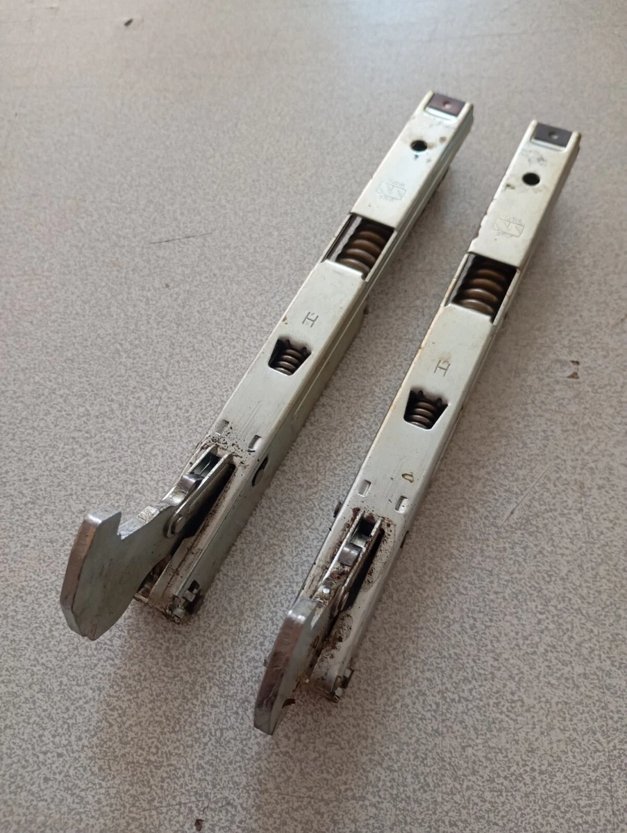 Poignée De Porte De Four Arthur Martin / Electrolux Noir – Réf 068003 – Porte Incluse
