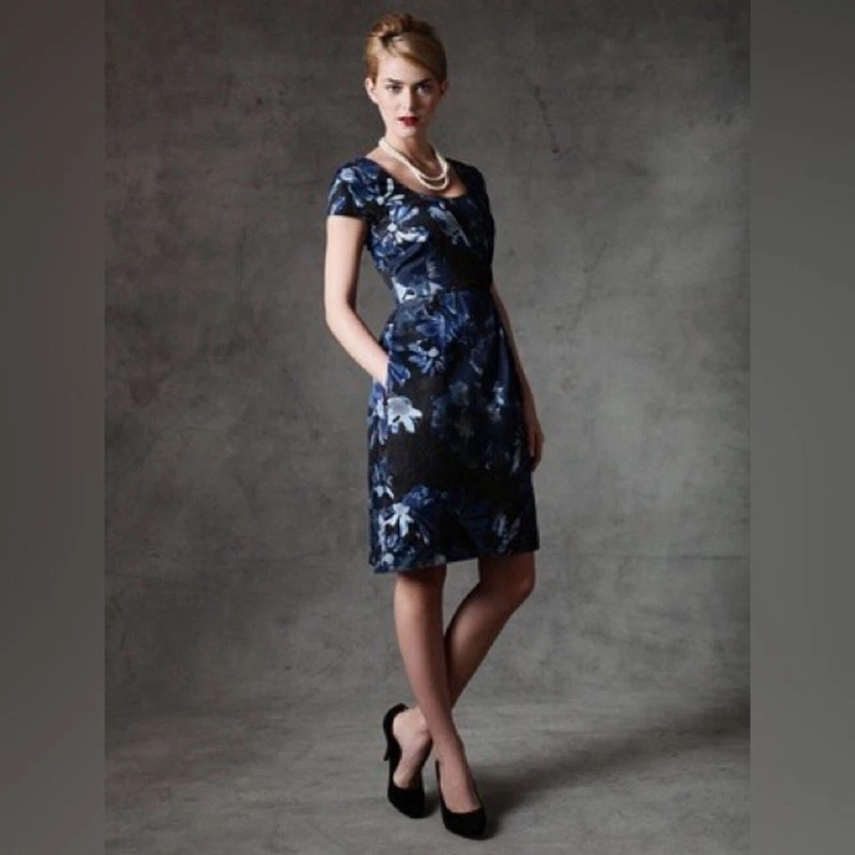 Vestido estampado Begonia The Mad Men Collection usado en excelente estado de Banana Republic talla 6 Foto 4 de 4