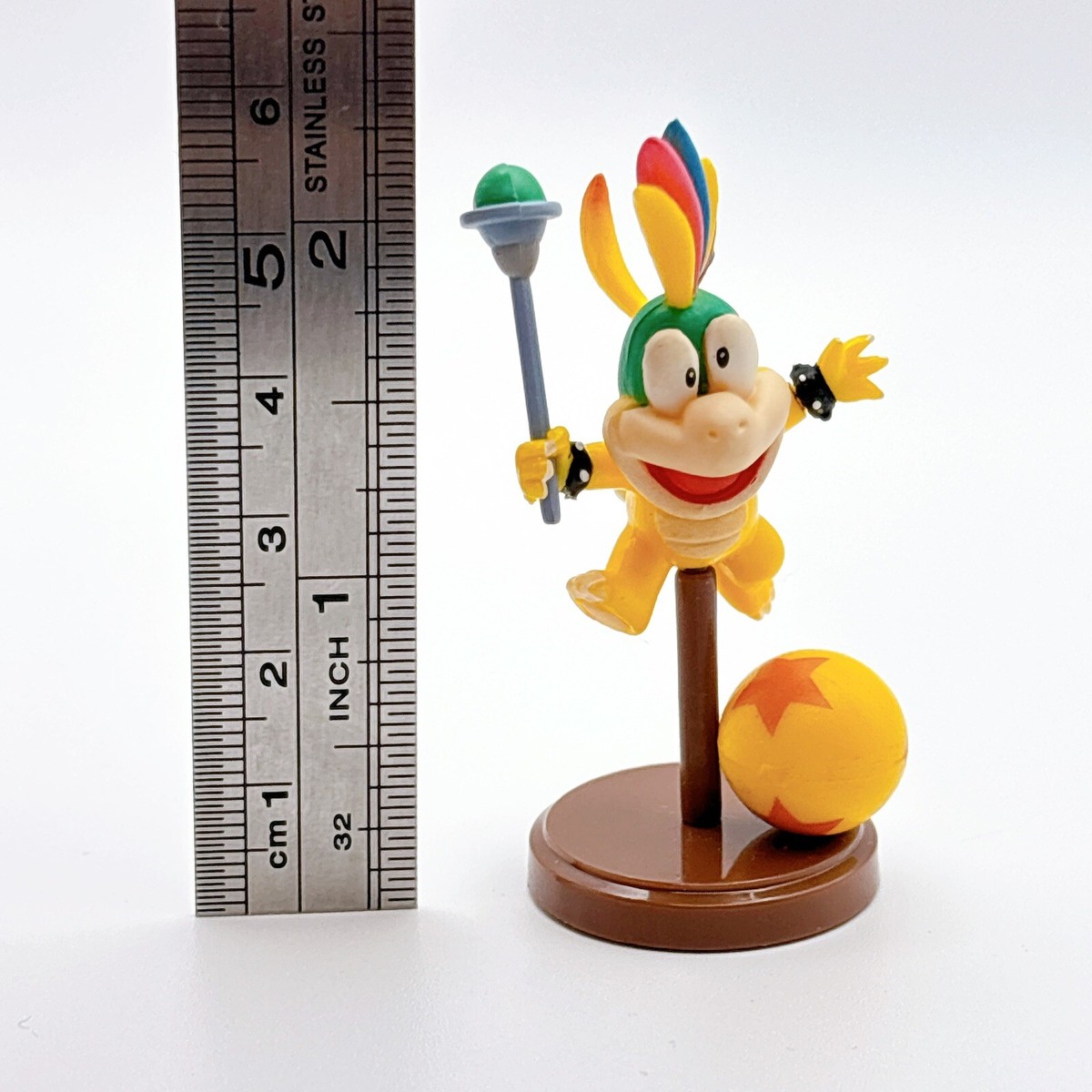 momochu　1225 Choco Egg New Super Mario Bros. Wii Mini Figure 