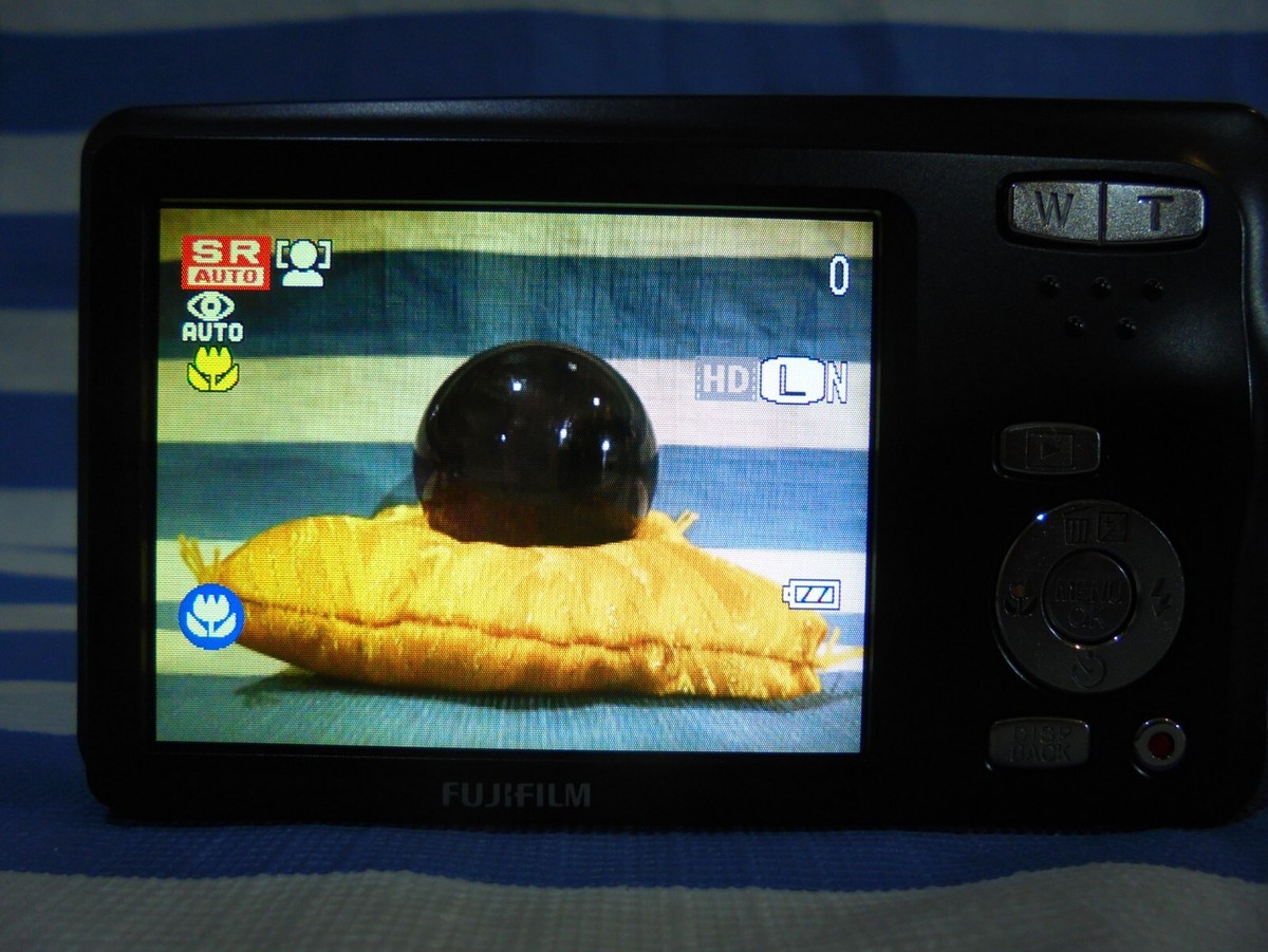 FUJIFILM FinePix JX700, 16MP, 5x,2.7in, Black,Excellent from FUJIFILM FinePix JX700, 16MP, 5x,2.7in, Black,Excellent from