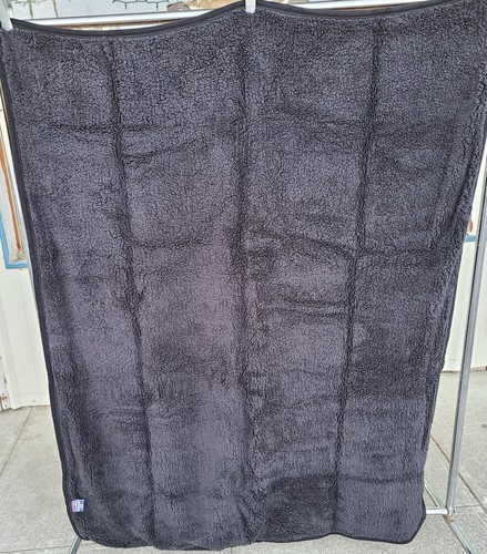 ANNE STOKES DRAGON BEAUTY FANTASY MYTHICAL THROW BLANKET SHERPA BACKING 50X60 - Picture 3 of 3