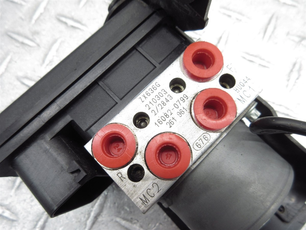 2021 19-21 Kawasaki ZX636 ZX6R Ninja 636 Abs Brake Pump 2021 19-21 Kawasaki ZX636 ZX6R Ninja 636 Abs Brake Pump