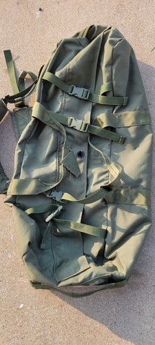 Improved Duffel Bag Green Good US Military Zipper Deployment Flight Travel USGI