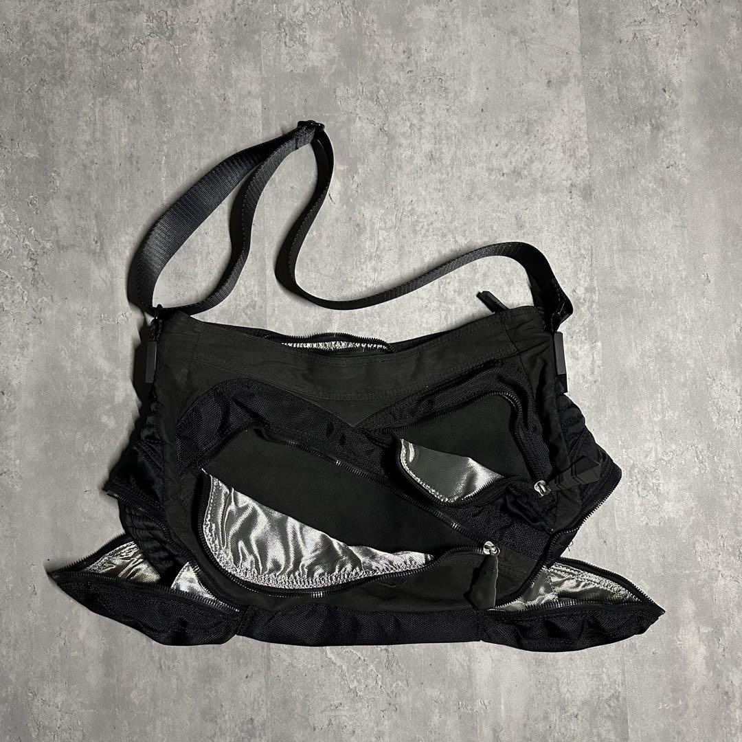 バッグ 00s archive DIESEL shoulder bag gimmick Diesel Men Vintage Y2K Archive Multi Zip Gimmick Shoulder Bag