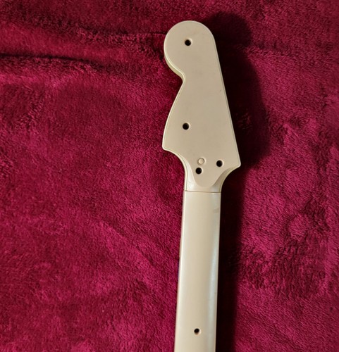 Rock Band Fender Stratocaster Harmonix NWGTS2 Wii Gitarre - ohne Dongle - Bild 4 von 15