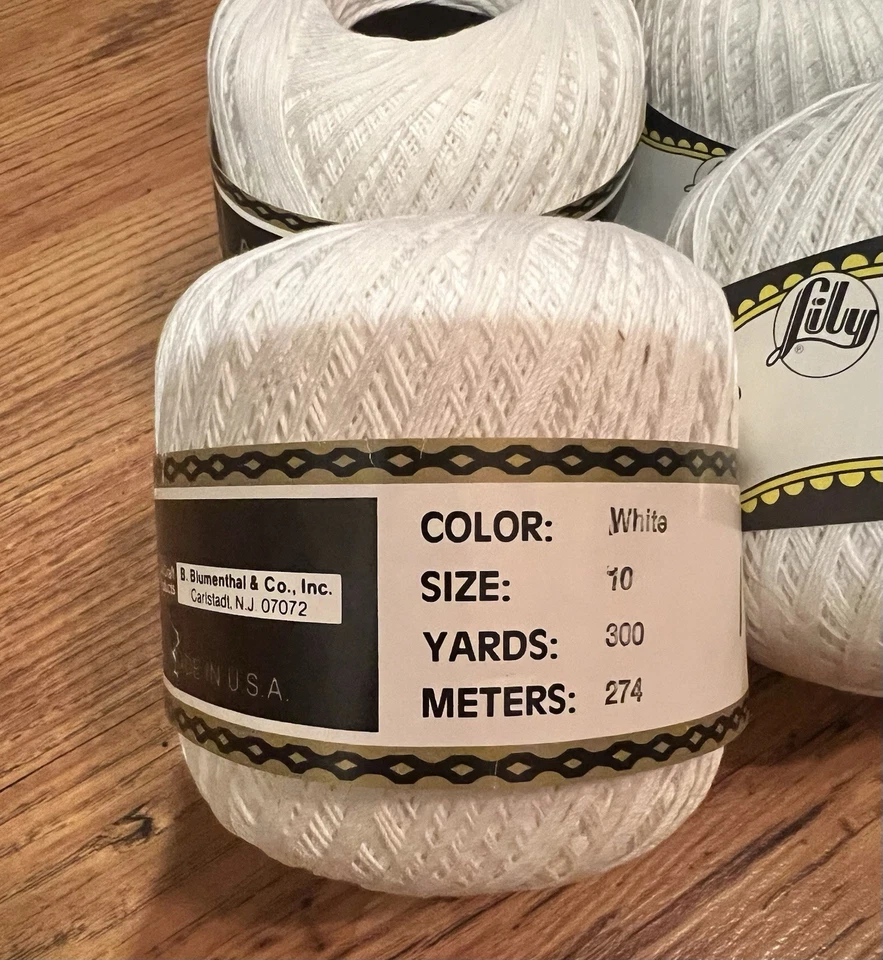 Vtg DAISY Mercerized Crochet Thread 300 Yards Color 1 White Lot of 4+ - Image 2 of 3