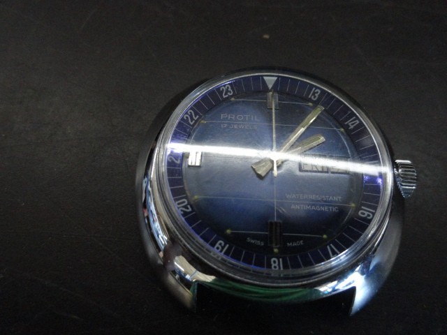 Picture 2 of 4