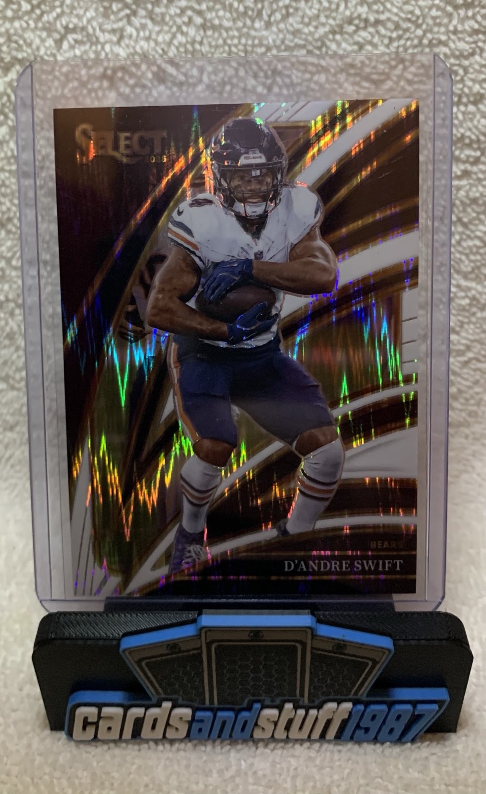2025 Panini Select - Club Level D'Andre Swift #272 White Shock Prizm /799
