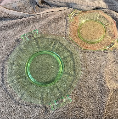 Pair Of Vintage Green Depression Glass Handled Serving Dishes Art Deco Original - Picture 8 of 8