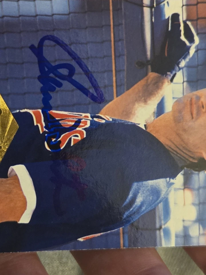 1996 Pinnacle Paul Molitor #335 Autograph Card MLB HOF 3000 Hits WS MVP TWINS EX - Image 2 of 4