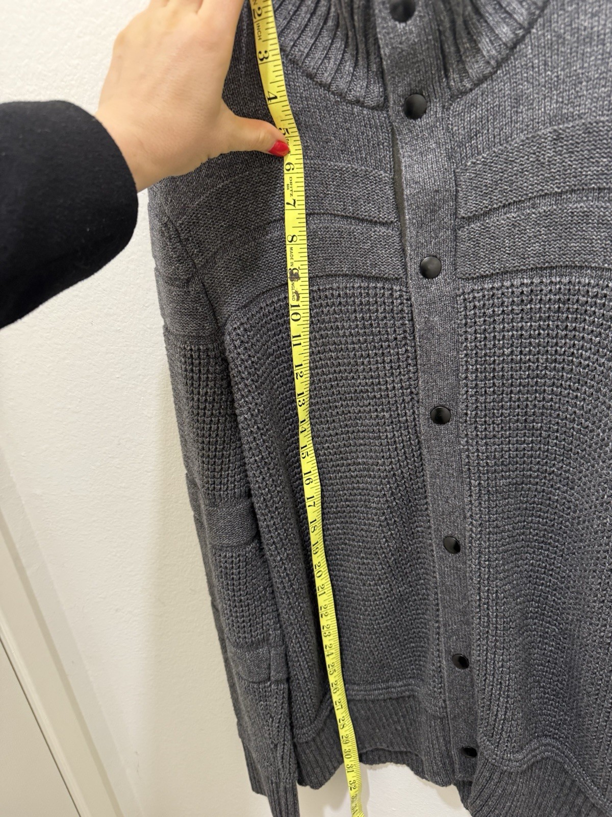 Men's Grey Cardigan Sweater Size Large Banana Republic image 4