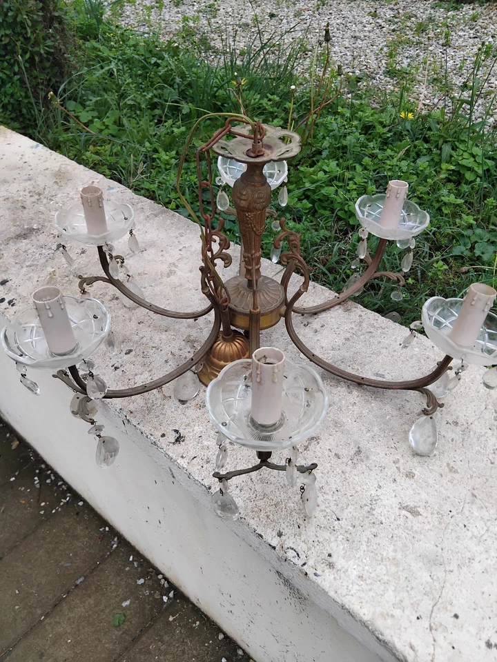 Ancien lustre 5 feux à pampilles de style Louis XV / complet en état de marche - Photo 3/4