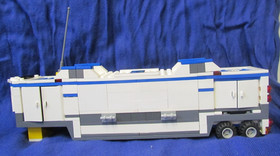 LEGO CITY: Police Command Centre (7743) 99% Complete