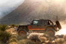 Smittybilt Roof Rack Smittybilt Heavy Duty Tire Carrier - 7743 Smittybilt Roof Rack Smittybilt Heavy Duty Tire Carrier - 7743