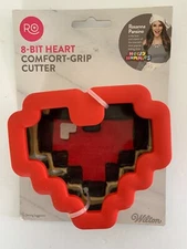 Rosanna Pansino Wilton Comfort Grip Cookie Cutter 8-Bit Heart