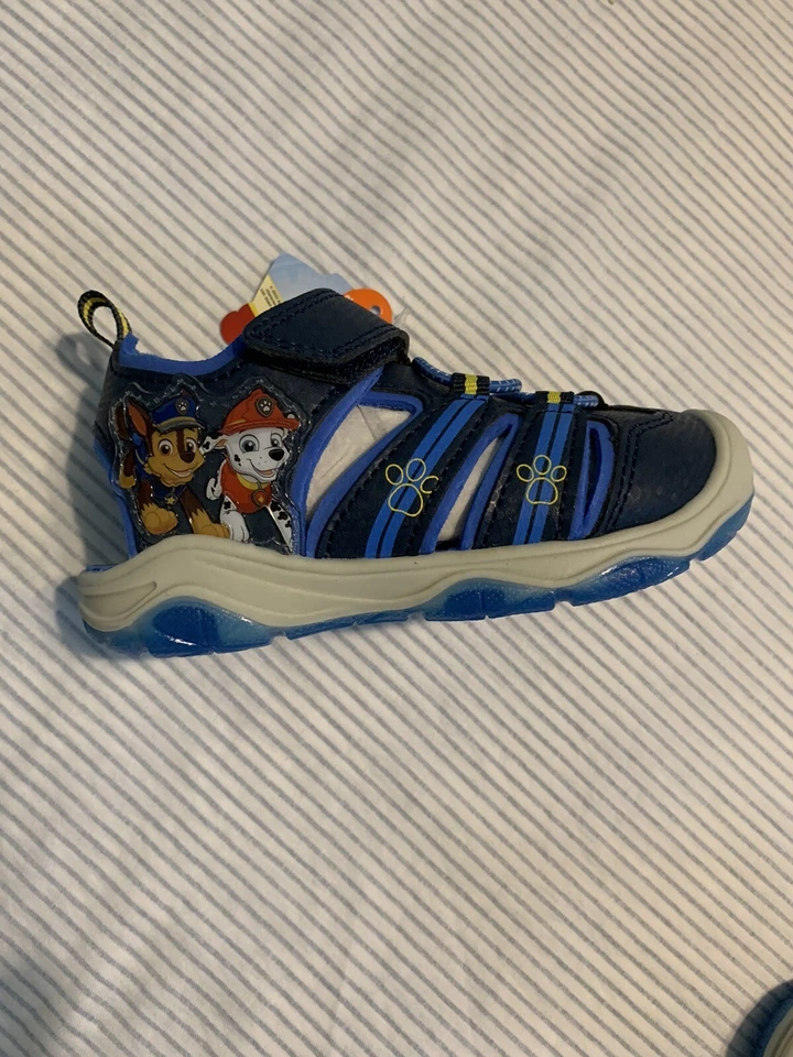 Sandalias iluminadas Paw Patrol para niños pequeños talla 7 niños Foto 3 de 3