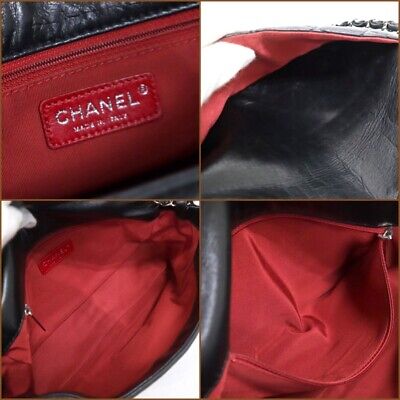 CHANEL CHANEL CC Logo Flap Chain Shoulder Bag Black Silver CHANEL CHANEL CC Logo Flap Chain Shoulder Bag Black Silver