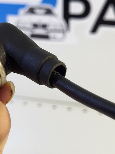 BMW E36, E34 Camshaft Position Sensor 12141730028 - Picture 7 of 17