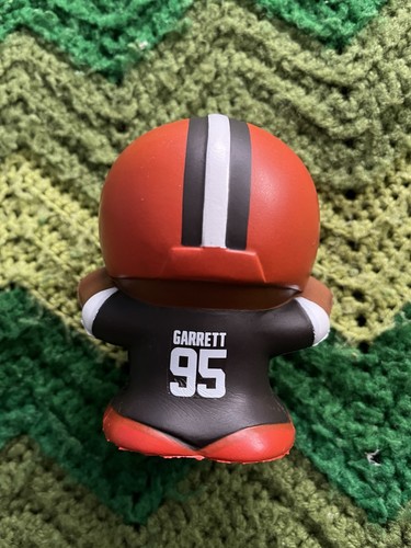 NFL Jumbo Squeezymates Series2 Myles Garrett - Picture 2 of 2