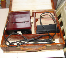 Arrow Stereo Viewer Electric w 110 attachment/magazine/ Arrow wooden case