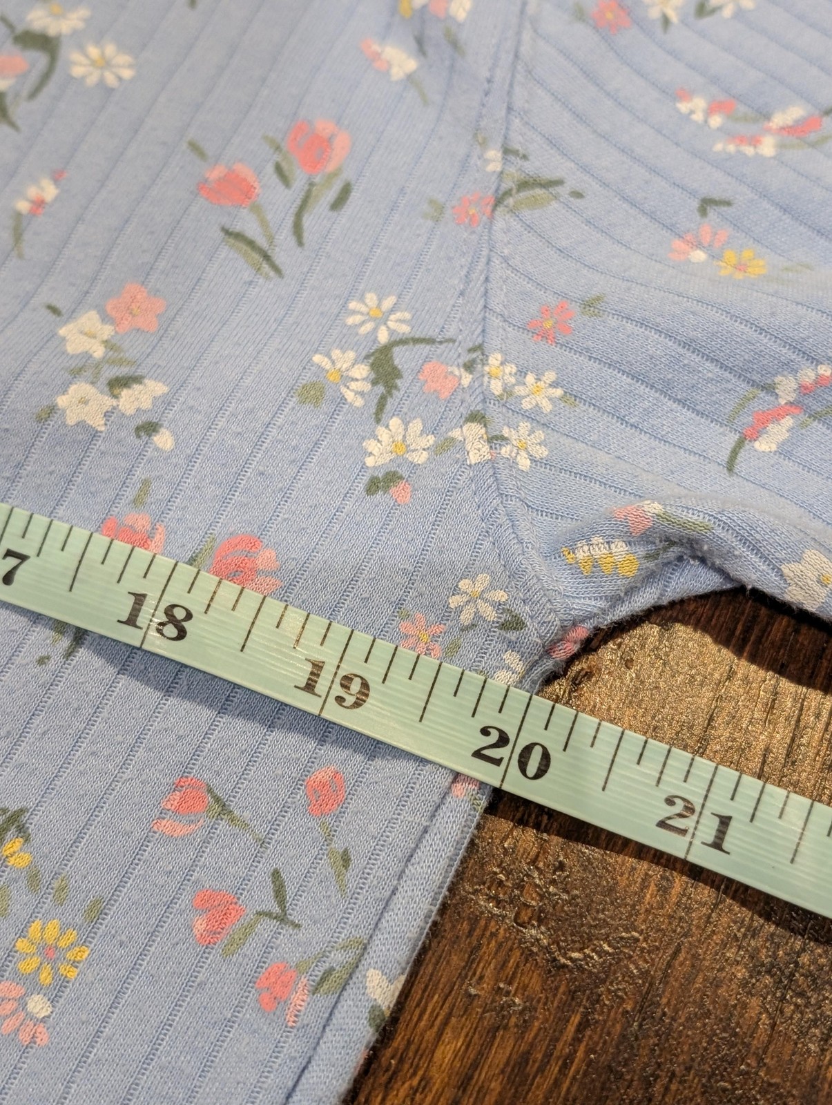 Bobbie Brooks Shirt Womens S/M Blue Floral Peter Pan Collar Embroidered Knit