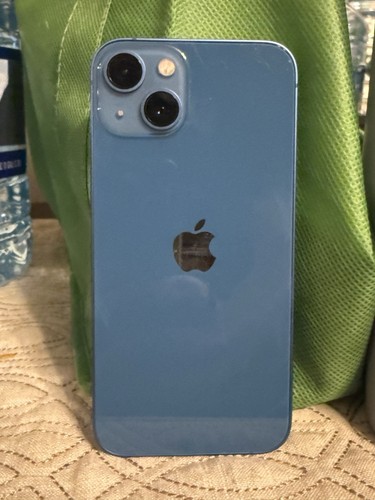 Apple iPhone 13 256gb Blue Unlocked With Accessories - Afbeelding 4 van 9